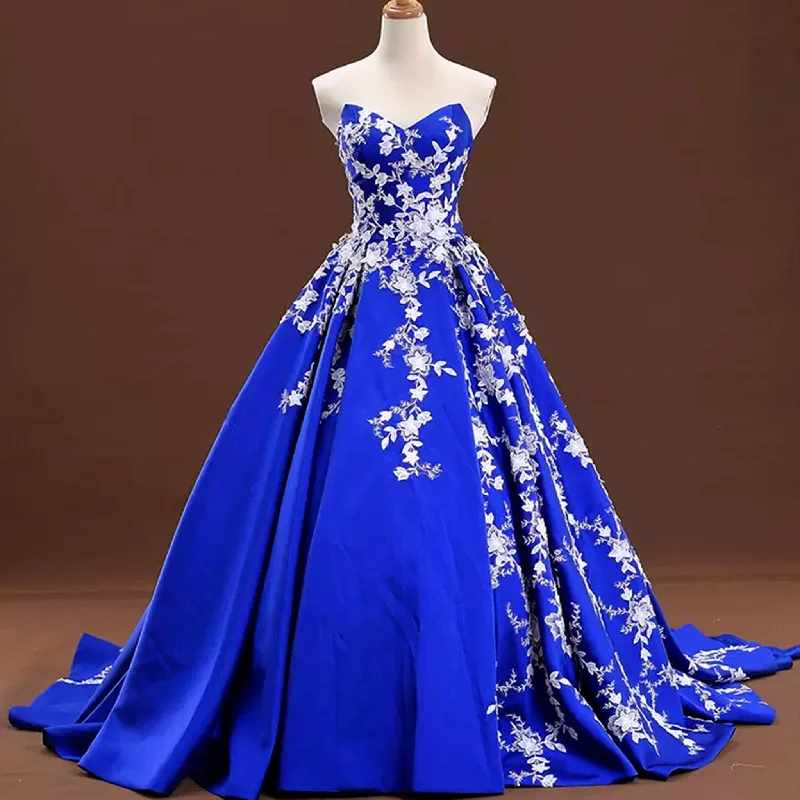 Women's Comfortable Garments Sophisticated Fashion Satin Prom Dress Ball Gown V-Neck Cathedral Train With Lace