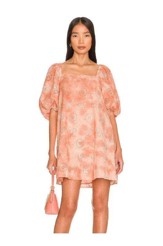 Affordable Women's Clothing Brand Name Clothing Discount Extravaganza Jen's Pirate Booty Ashbury Mini Dress In Apricot