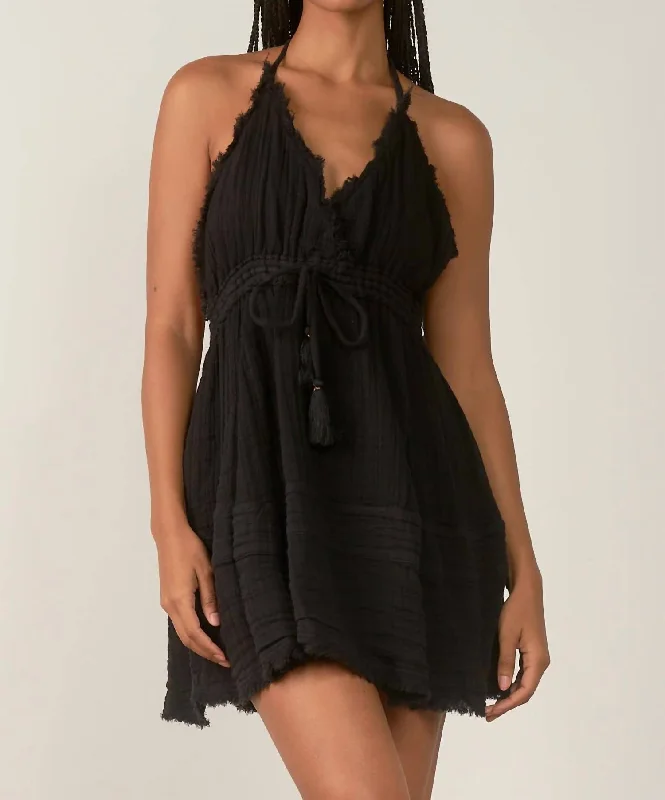 Women's Everyday Clothes Trendy Pulse Halter Mini Dress In Black