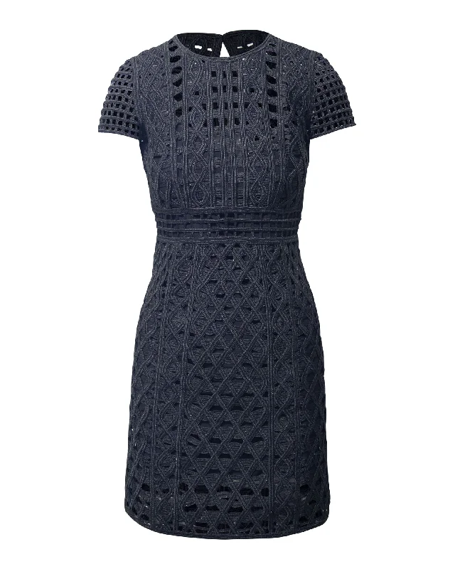 Women's Outerwear Clothing Chic And Comfortable Burberry Lace Mini Dress in Black Polyamide