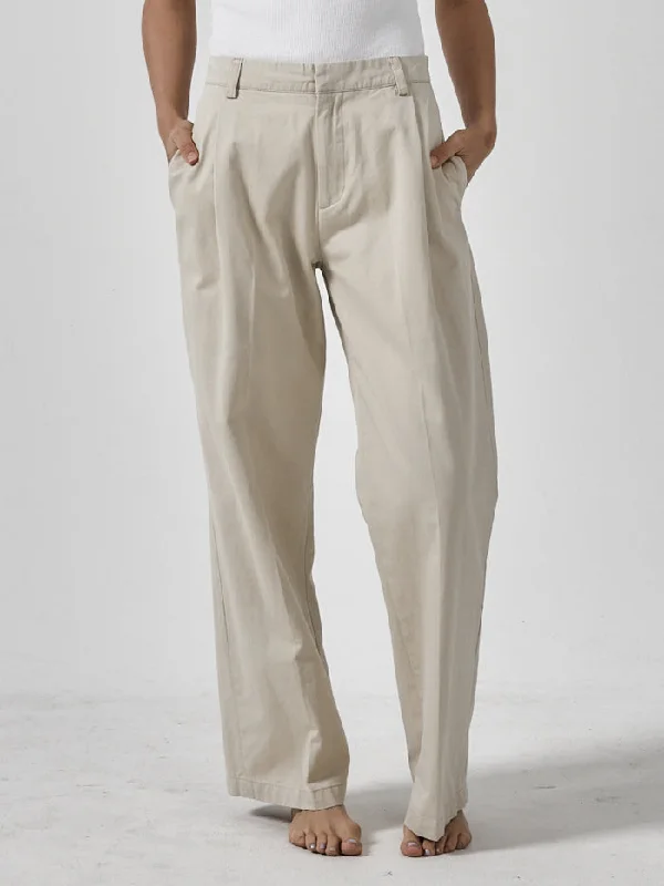 Formal Garments For Women Chic Trend Collection Ivy Mid Rise Pleated Pant - Parchment