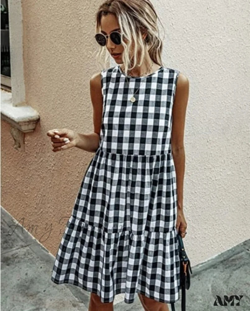 Women's Athleisure Apparel Feminine Elegance Amy Fashion - Casual Loose Plaid Print Ruffled Midi Dress