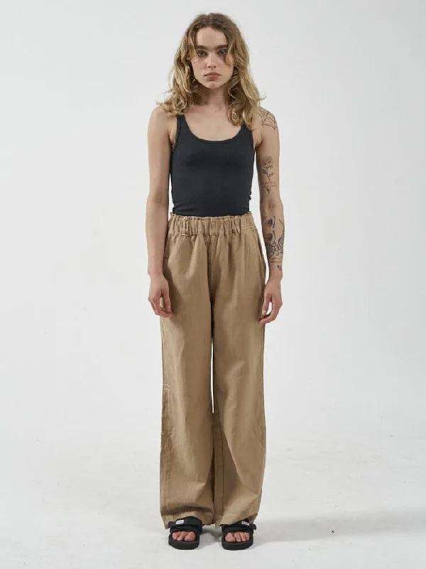 Timeless Women's Apparel Trend Alert Intuition Pant - Faded Khaki