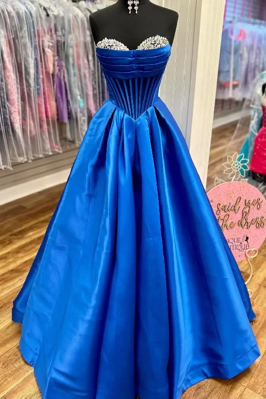 Women's Stylish Professional Apparel Hot Deals A-Line Strapless Sweetheart Beads Pleated Sleeveless Formal Prom Dress