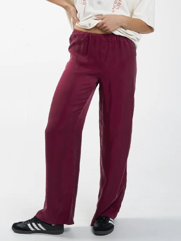 Plus-Size Women's Garments Cutting Edge Fashion Paloma Pant - Wine