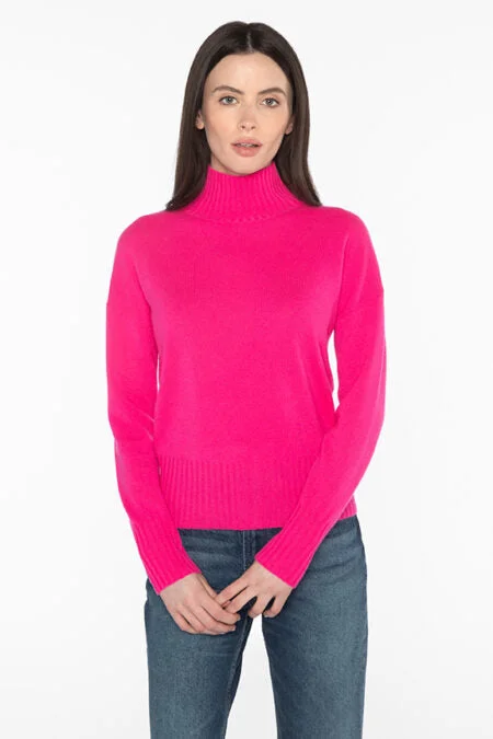 Women's Weekend Outfit Must Haves Kinross Cashmere Rib Funnel Pullover