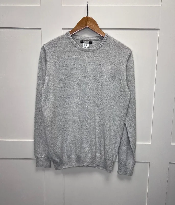 Women's Seasonal Wardrobe Clothing Clearance Event Grey Men's Merino Wool Blend Jumper