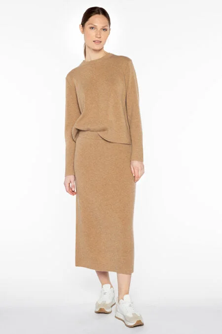 Modern Women's Outfit New Styles Just In Kinross Cashmere Rib Skirt